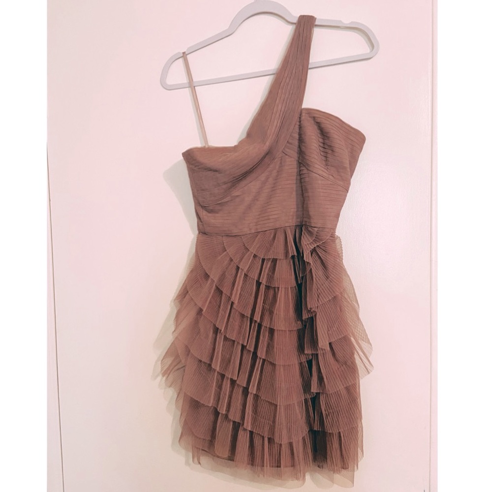 NEW BCBGMAXAZRIA SEPIA ELLA ONE SHOULDER DRESS 😍✨